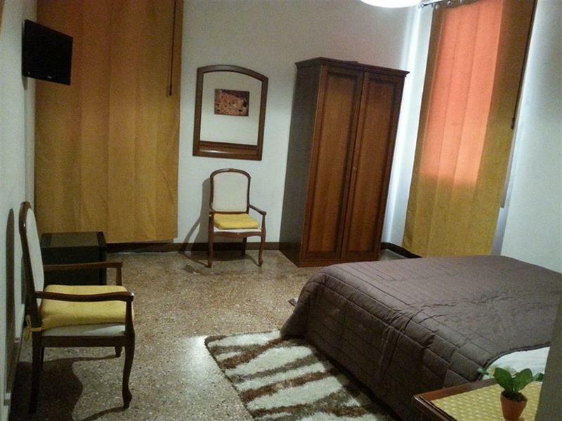 Ca' Contarini 3* Venice